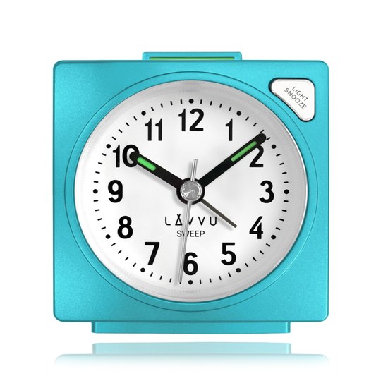LAVVU Světle modrý budík SWEEP s plynulým chodem LAS3043