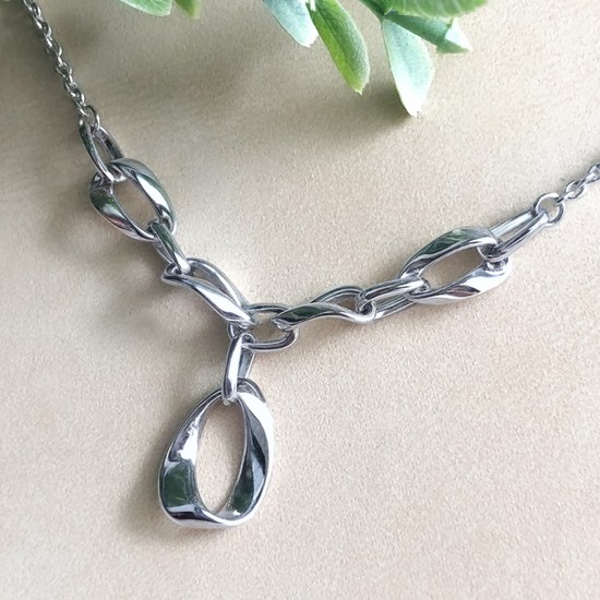 MINET Elegantní stříbrný náhrdelník