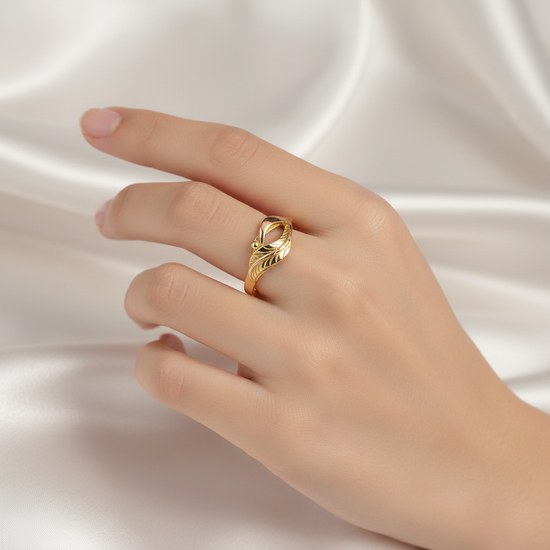 Zlatý prsten s růžovým zlatem