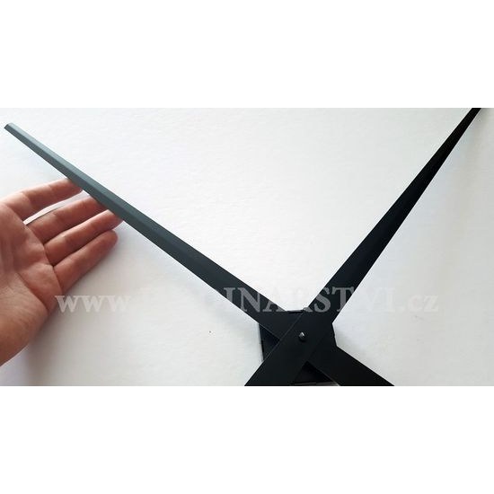 Hodinový strojek UTS10