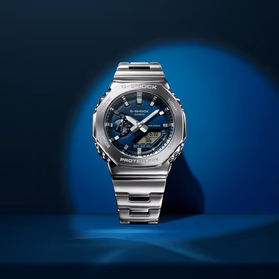 Hodinky Casio G-SHOCK GM-2110D-2BER