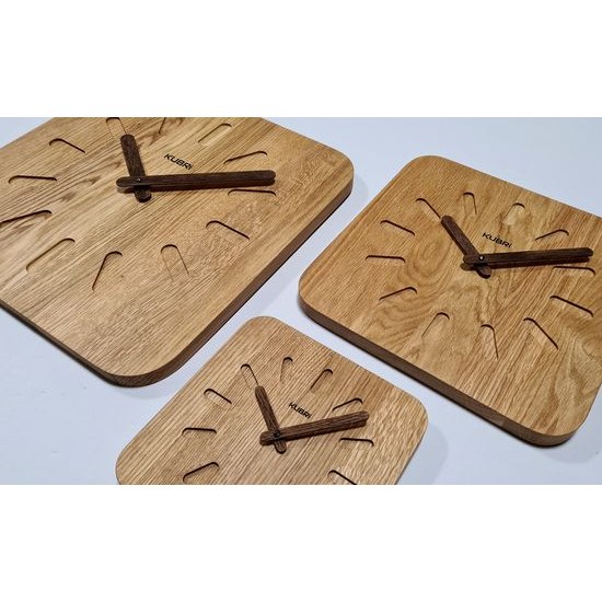 KUBRi 0155 - 40 cm hodiny z dubového masívu včetně dřevěných ručiček