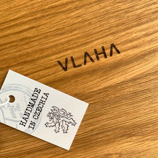 Dubové hodiny VLAHA VCT1015 vyrobené v Čechách