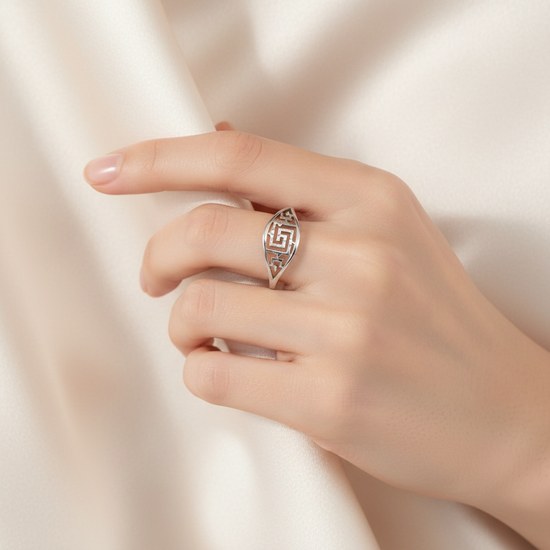 Zlatý 585/1000 prsten z bílého zlata