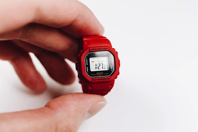 Hodinky v prstenu Casio DWN-5600-4ER G-SHOCK