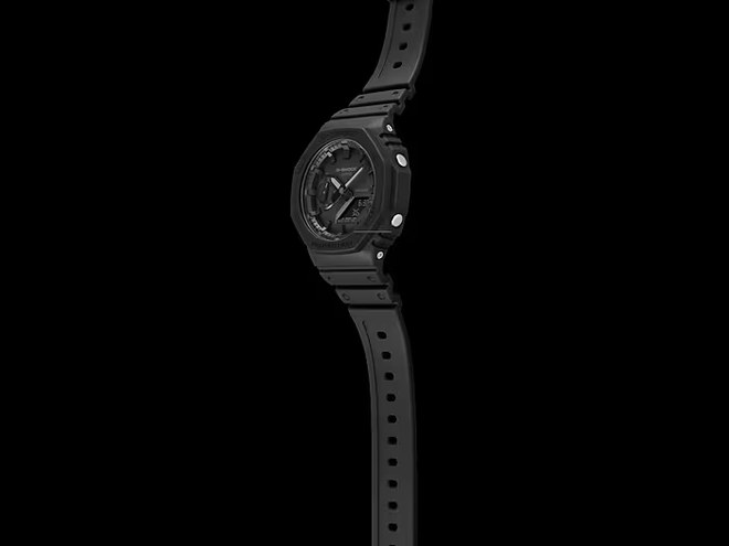 Hodinky Casio GA-2100-1A1ER Carbon Core Guard