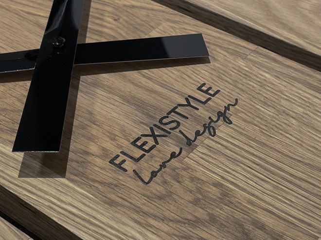 Flexistyle z246 - extra velké 80 cm nástěnné hodiny z přírodního dubu