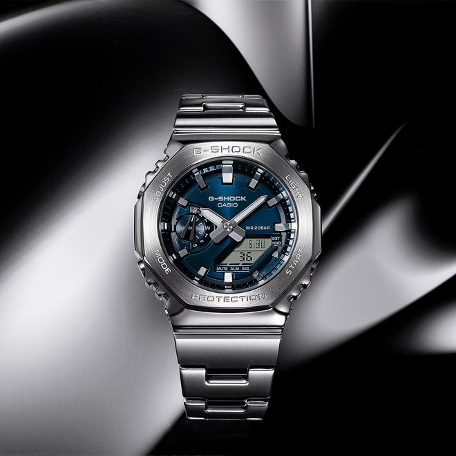 Hodinky Casio G-SHOCK GM-2110D-2BER