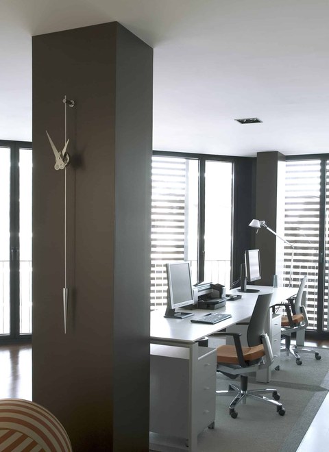 Designové nástěnné hodiny Nomon PCI Punto y coma I 113cm