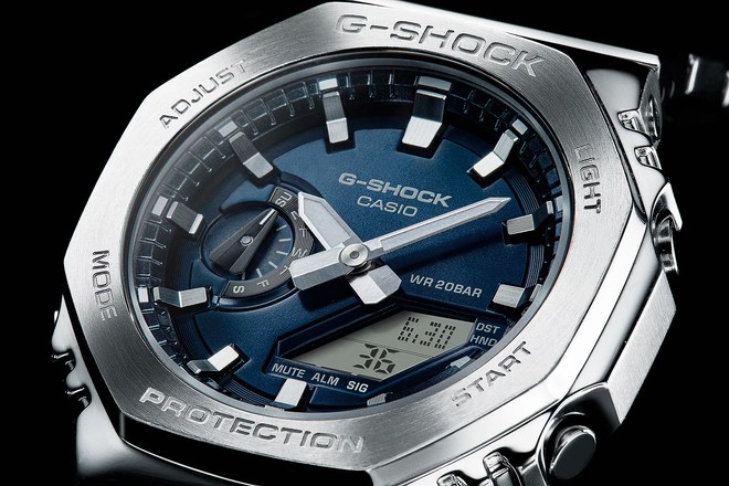 Hodinky Casio G-SHOCK GM-2110D-2BER