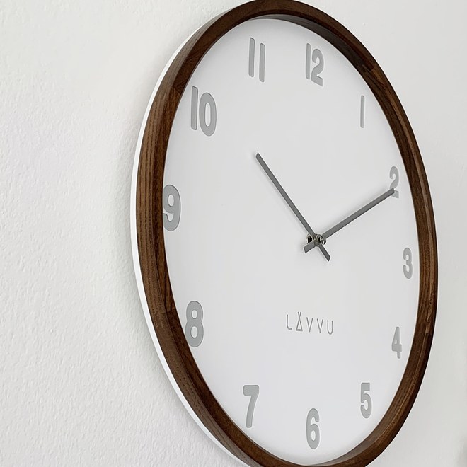Tmavé dřevěné bílé hodiny LAVVU FADE LCT4061