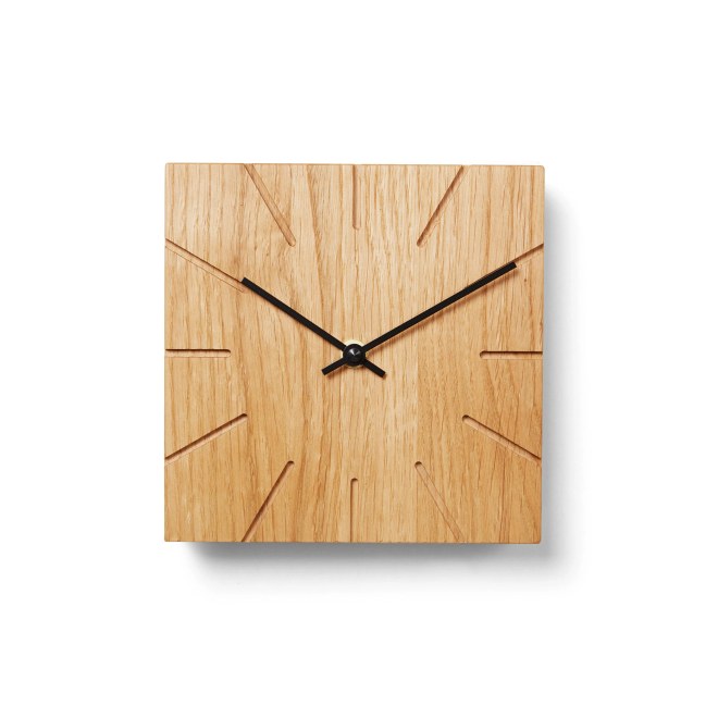 AMS - dubové nástěnné nebo stolní hodiny od německého výrobce