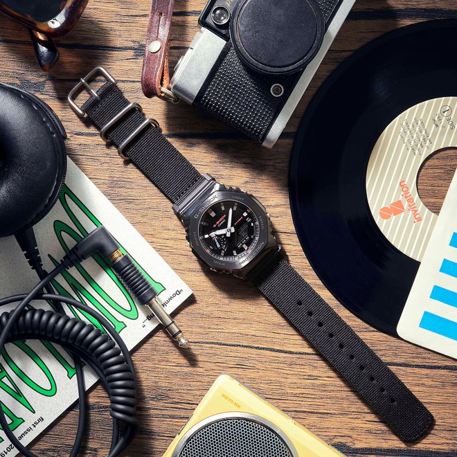 Hodinky Casio GM-2100CB-1AER