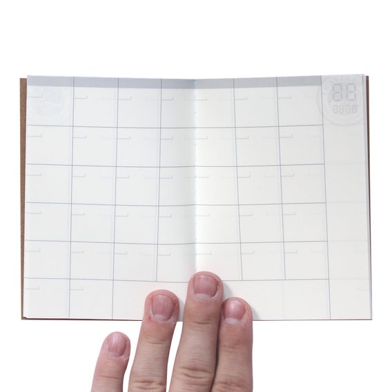 Ricarica #006: Agenda mensile bianca (Passport)