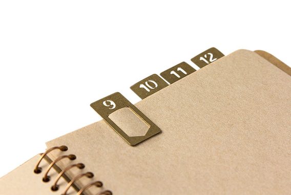Segnalibri numerati in ottone TRAVELER'S COMPANY BRASS PRODUCTS