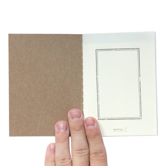 Ricarica #007: Agenda settimanale bianca (Passport)