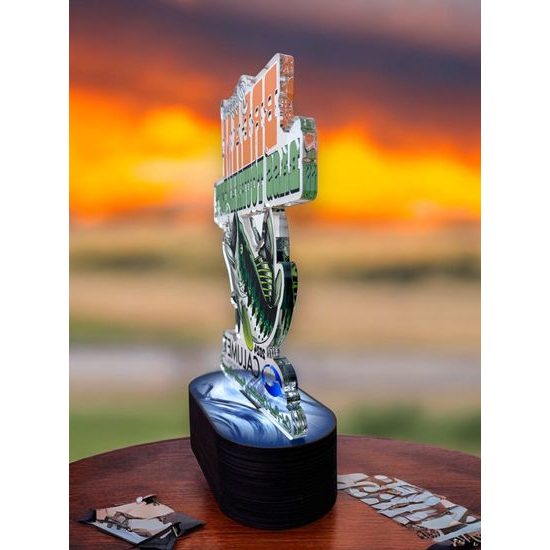 Montana Custom Made Acrylic & Wood Portrait Fusion Award