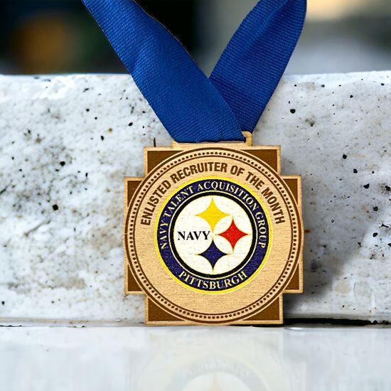 Hardy Real Wood Logo Medal