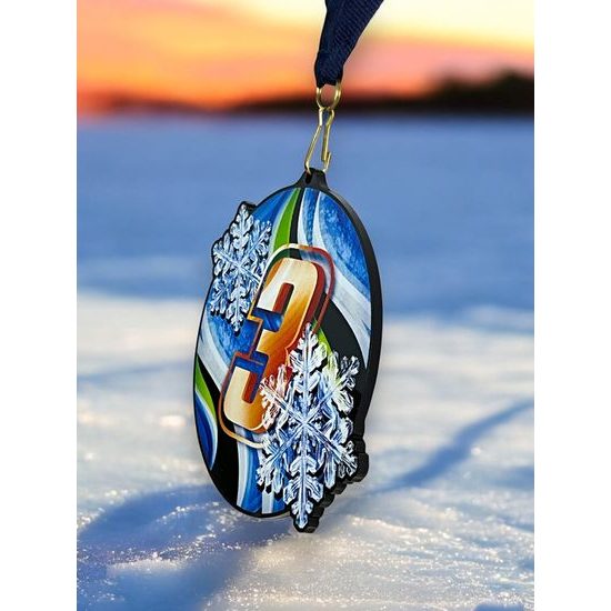 Rincon Black Acrylic Snowflake Medal