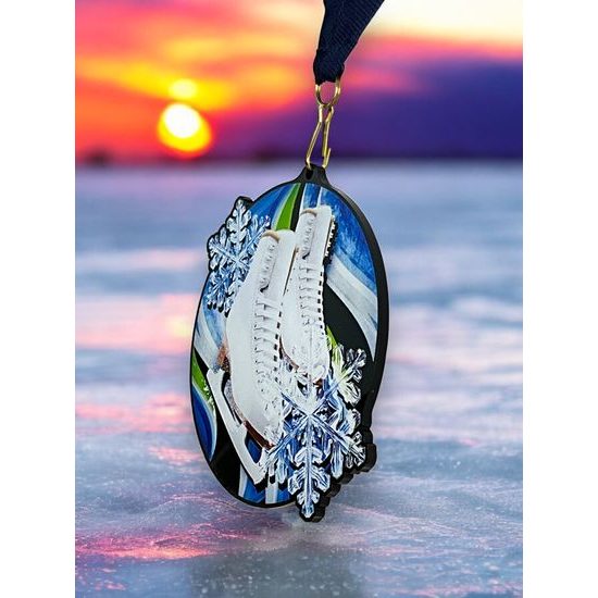 Rincon White Acrylic Ice Skating Medal