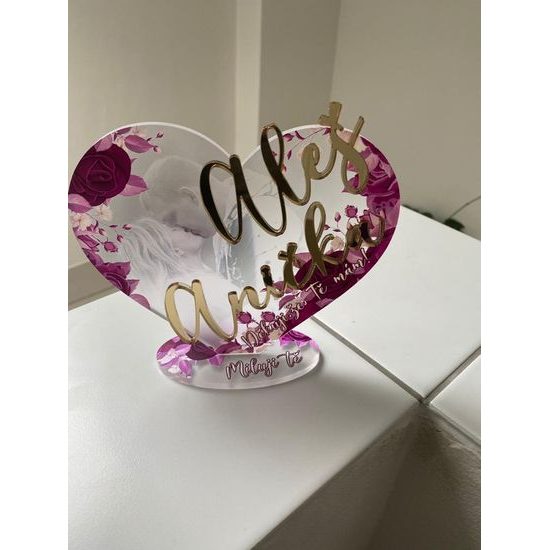 Heart Custom Made Acrylic Gift Presentation