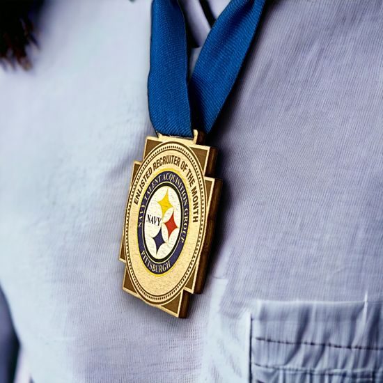 Hardy Real Wood Logo Medal