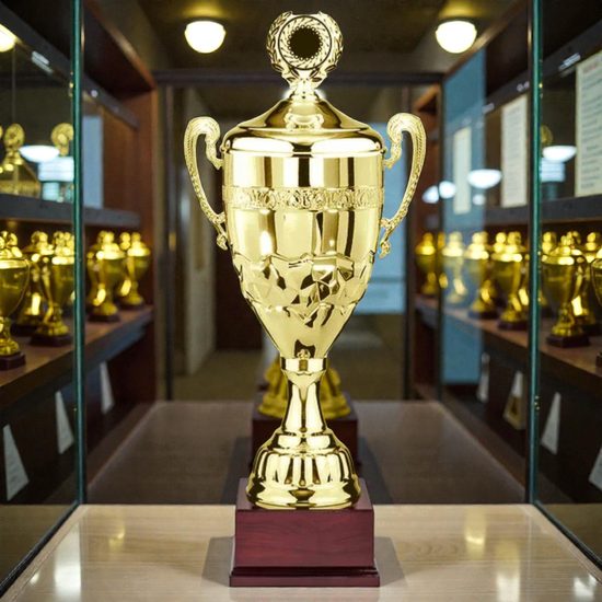 Landmark Gold Logo Cup with Lid