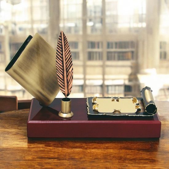 Twain Literature Handmade Metal Trophy