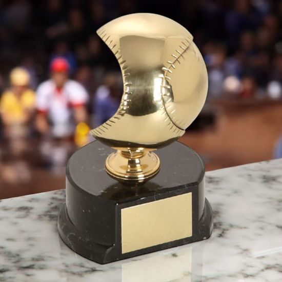 Arahal Baseball Handmade Metal Trophy