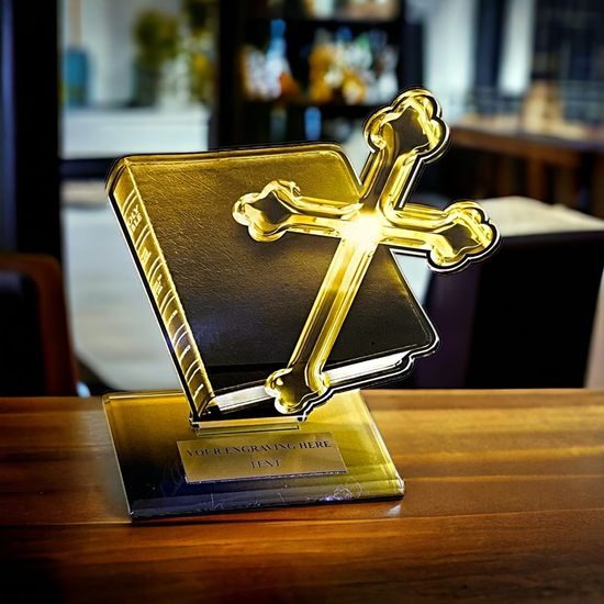 Cannes Classic Church Cross Trophy