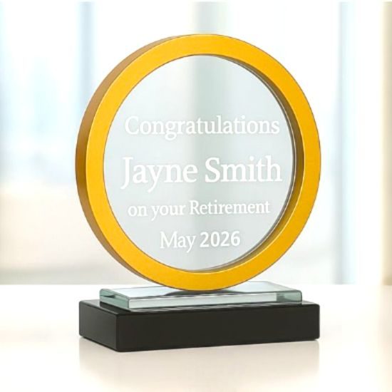 Vetra Gold Engraved Glass Award