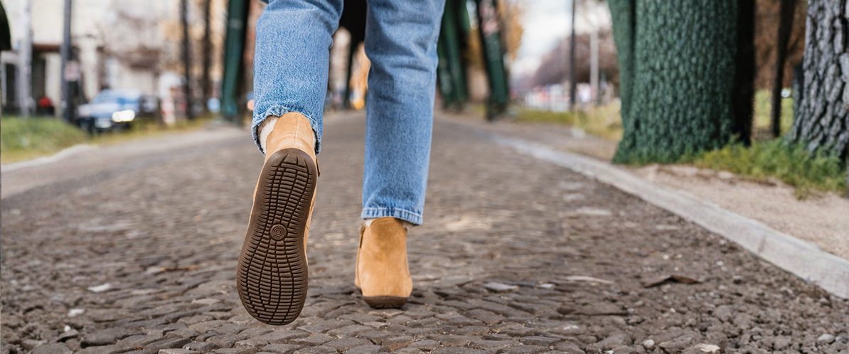 Zimowe buty barefoot: styl i komfort nawet w mroźne dni