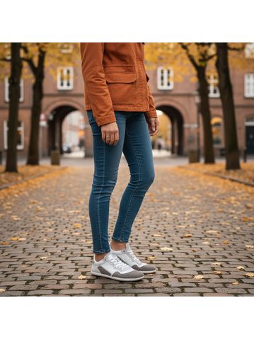 GROUNDIES® Cricket Black Barefoot Mokasine