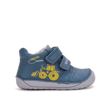 Otroški barefoot celoletni čevlji D.D.STEP S070-62964B modri traktor