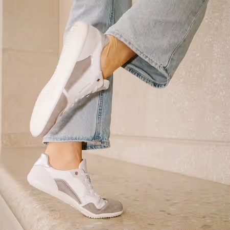Barefoot Tenisky GROUNDIES® Nova 2.0 GO1 Bílá Metalická