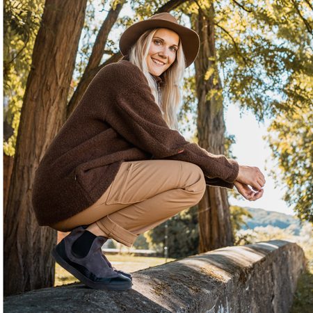 Dámské Barefoot Chelsea GROUNDIES® SIENNA Šedo Černé