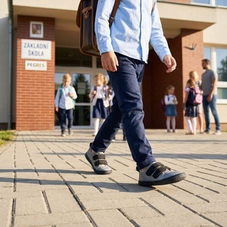 Otroške Barefoot Superge PEGRES BF57U črne
