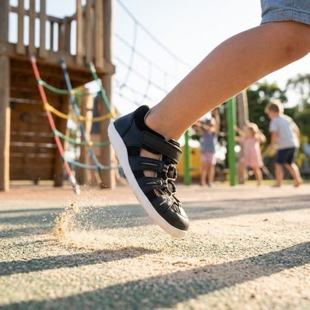BOBUX SUMMIT Black Charcoal | Dětské barefoot sandály