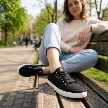 GROUNDIES® Lima Black Barefoot tenisice
