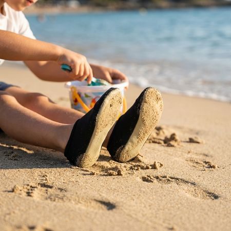 Dječje Barefoot cipele za vodu RAYVE SPLASHSAFE crne
