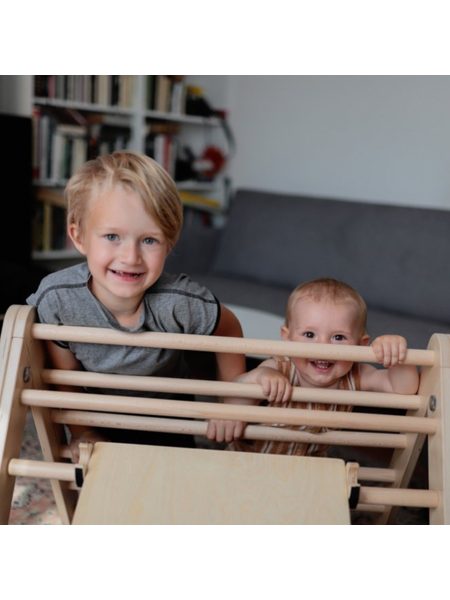 UTUKUTU Dřevěný triangl Climbou + šplhací deska