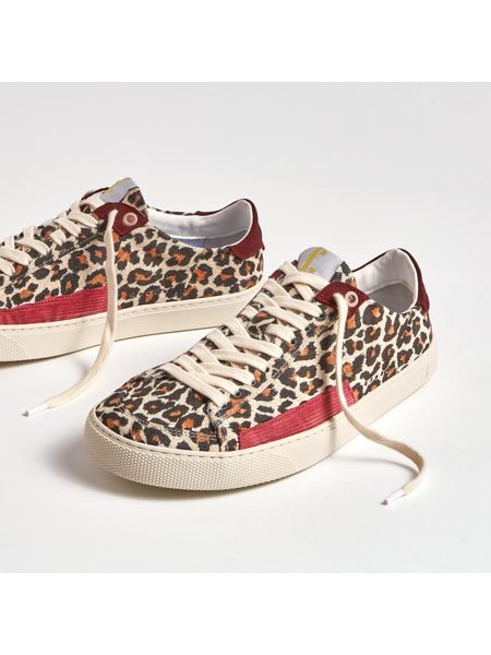 FLEETERS Peach Leopard & Borgona 2