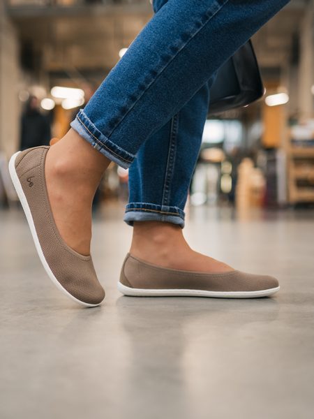 Balerini barefoot pentru femei Be Lenka Delight maro biscuit