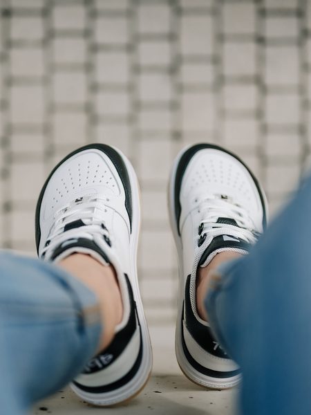 Adidași barefoot Barebarics Wave alb-negru