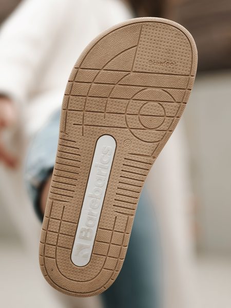 Ténis barefoot Barebarics Wave branco e laranja