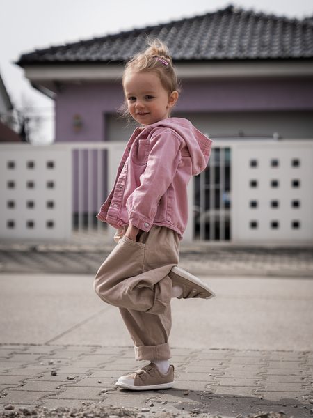 Ténis barefoot de criança Be Lenka Canvi Kids castanho-claro