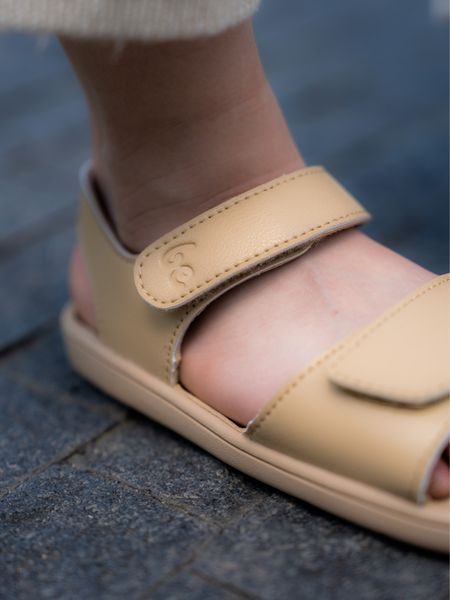 Sandale barefoot pentru copii Be Lenka Miami Junior maro deschis
