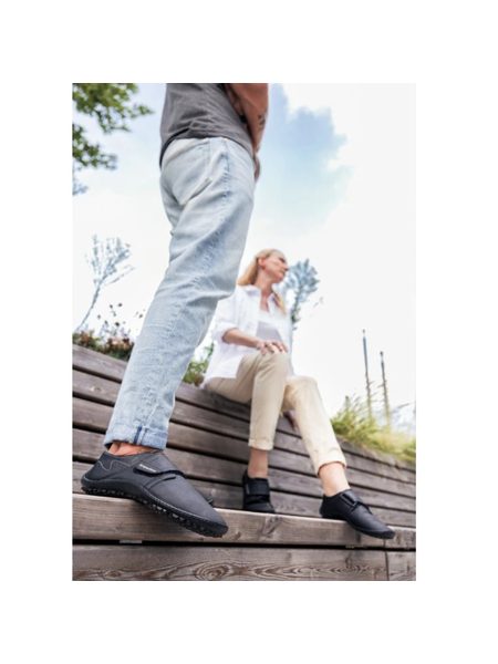 LEGUANO NERON Black  9