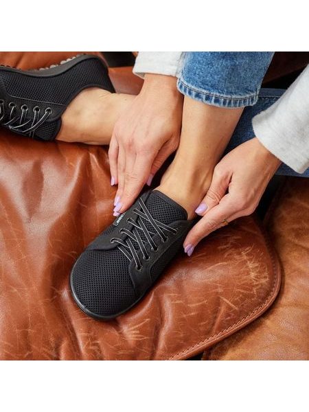 LEGUANO CITY ALL Black 2