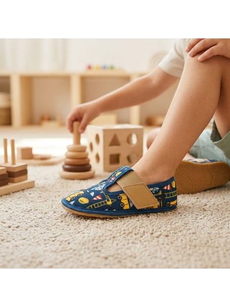 RAYVE SLIPPERS ELASTIC Lorries | Dětské barefoot přezůvky